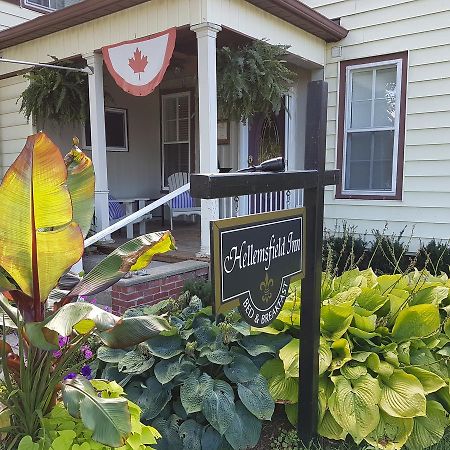 Hellemsfield Inn & Bed And Breakfast Kingsville エクステリア 写真