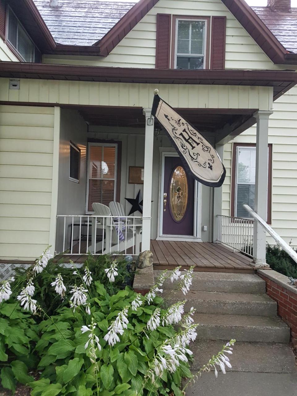 Hellemsfield Inn & Bed And Breakfast Kingsville エクステリア 写真